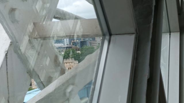 Вид с Тауэрского моста, Лондон (The View from Tower Bridge, London)