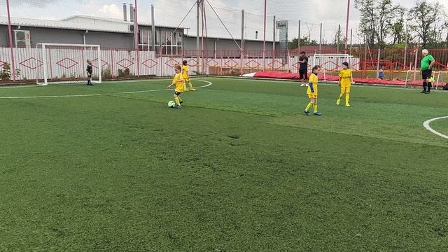 Первенство г. Таганрога по футболу. ЖФК "Ростов" (2017) - ФК "Спартак"(2018) 0:2 15.06.2025