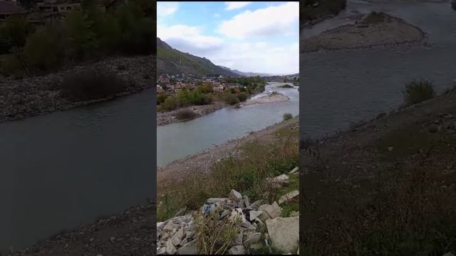 Мост через реку, ведёт в город Карачаевск