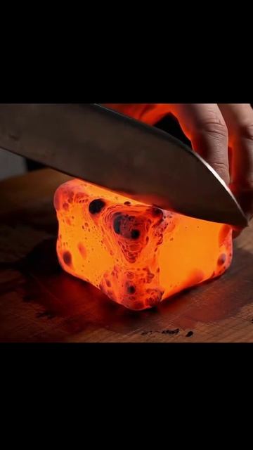 Нарезка салата из лавы...