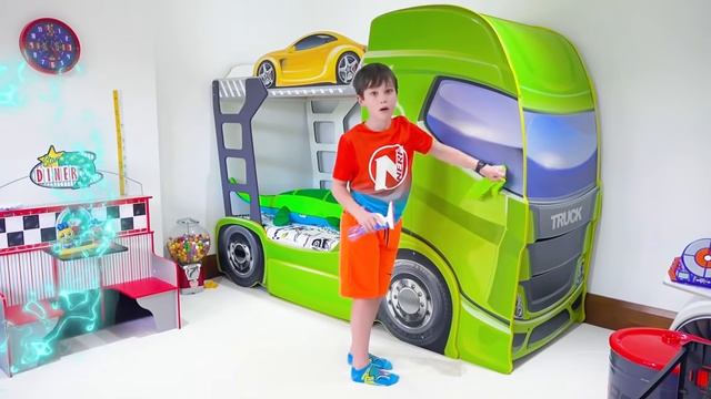 Miss Katy|Мисс Кэти Макс и Катя играют в магазин