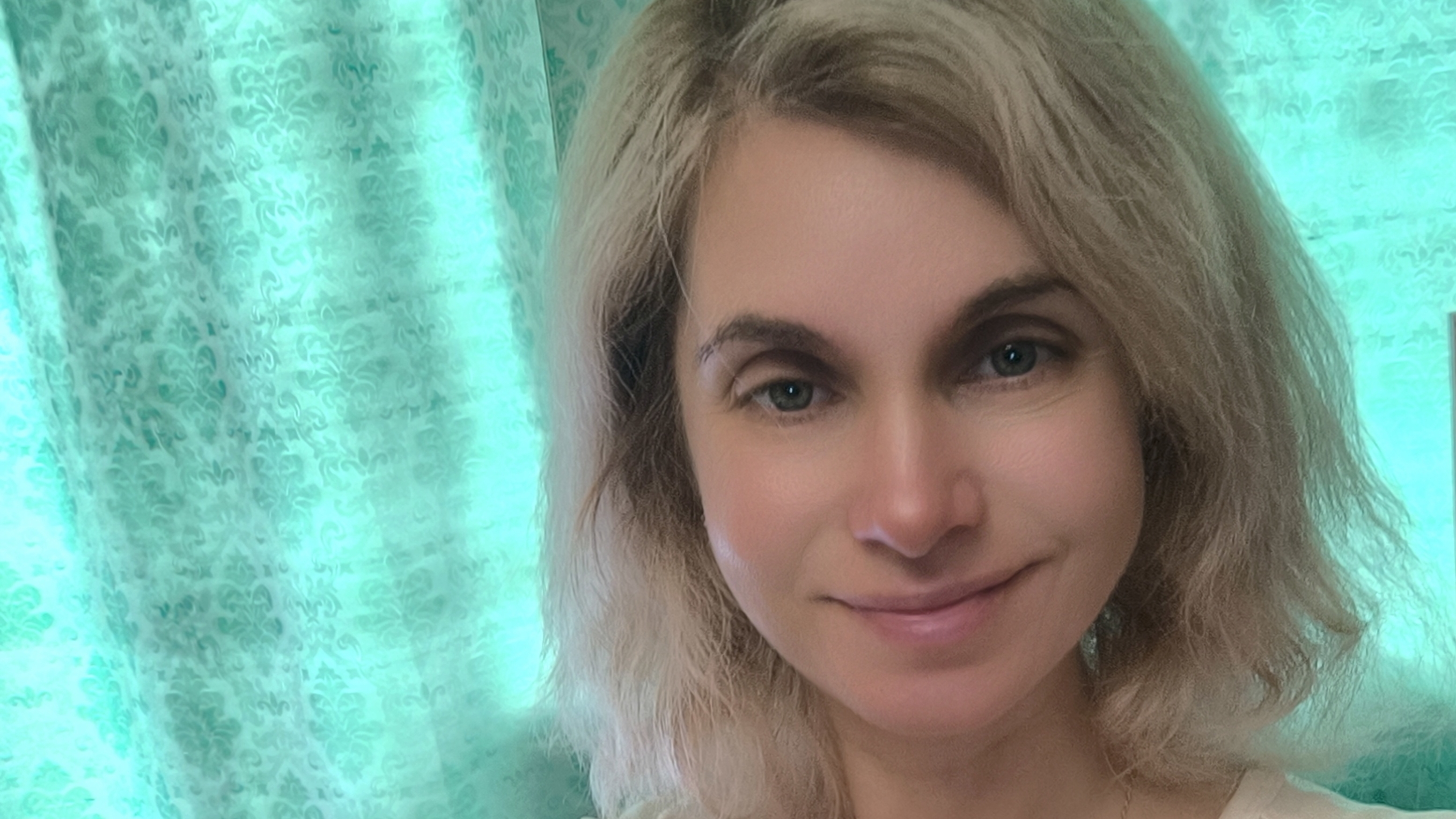 Мини сериал детектив про ужасные события в южном городке.