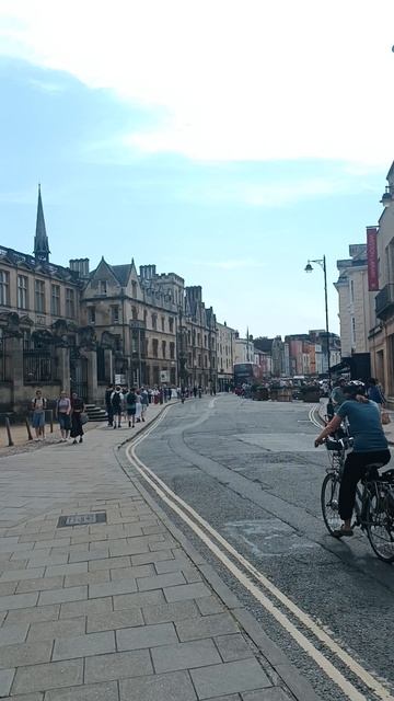Four-way Junction in Oxford UK