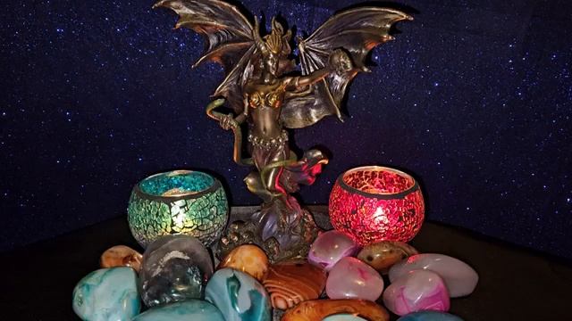 ЗМЕИНЫЕ ДОЧЕРИ... ОТ КОВАРСТВА ВРАГОВ