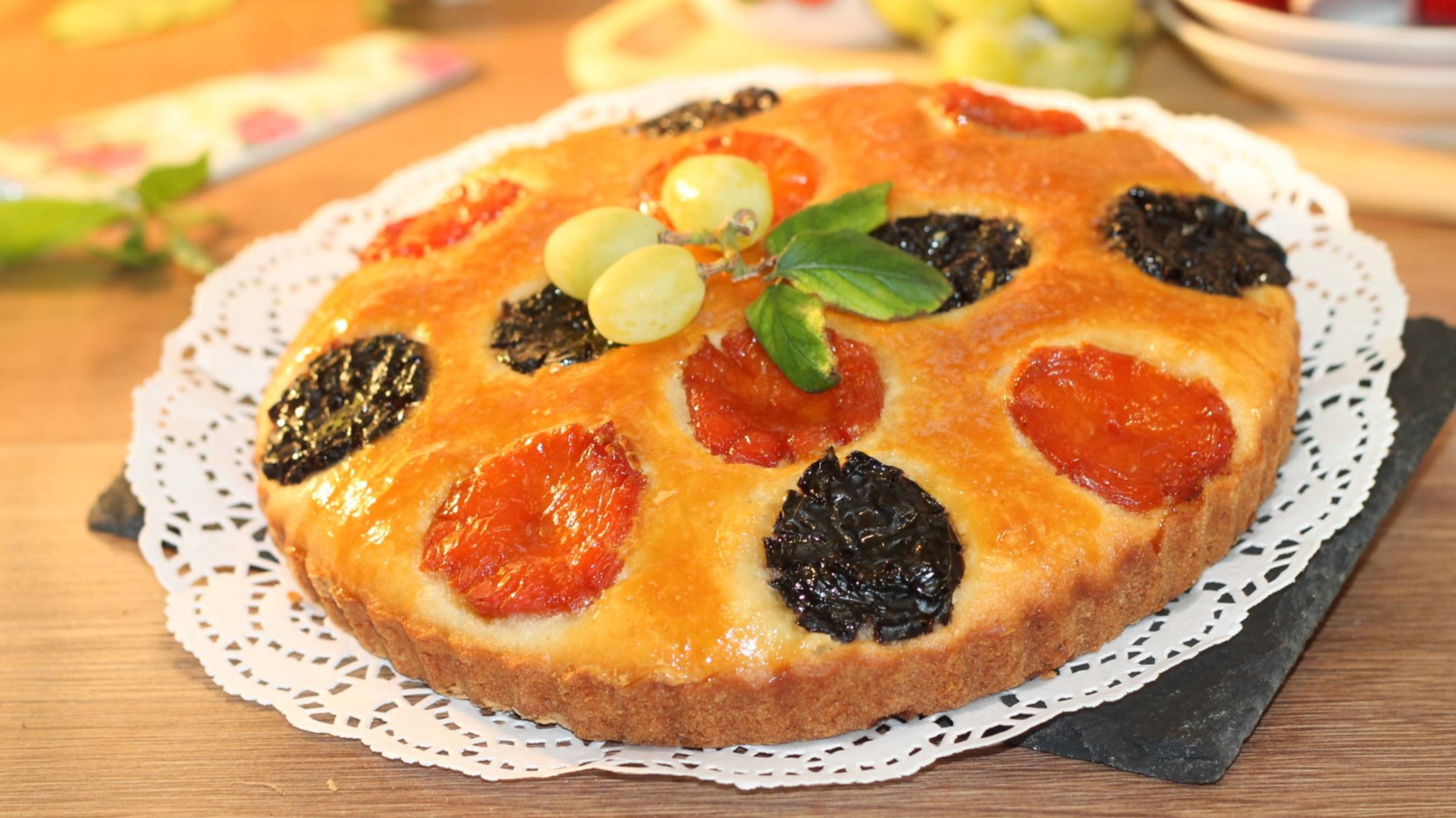 Пирог на кефире "Манник с сухофруктами"