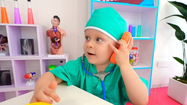 Диана и Рома ( Diana Roma ) - Оливер и Мама врачи Скорой Помощи