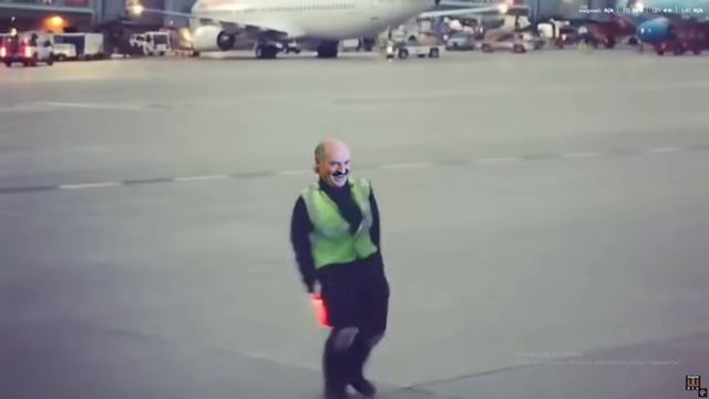 Лукашенко – МАЛЬЧИК НА ИСТРЕБИТЕЛЕ (feat. Ryanair) [Пиратская версия песни «Мальчик на девятке»]