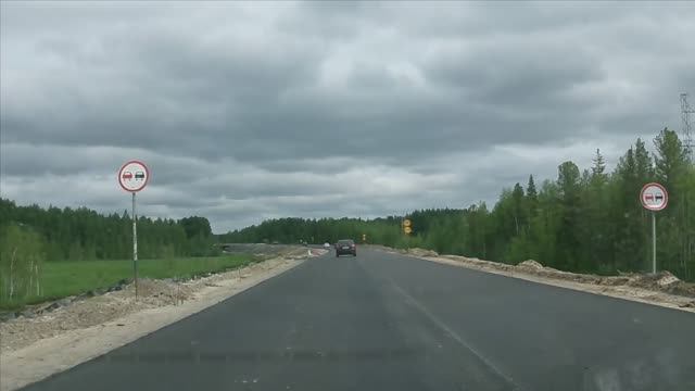 Послушайте. Очень красивая новая песня Ильи Яббарова.  Исполнитель Илья Яббарова  Вишенка на торте..