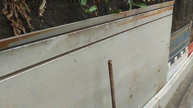 Как устроены стены в подземной теплице.