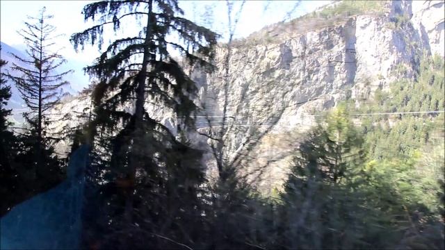 Швейцария. По дороге из Leukerbad в Leuk.