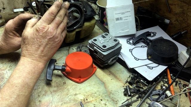 "Хускварна 143" ws "Чемпион 444 S-2" Практически 100% взаимозаменяемость З.П.