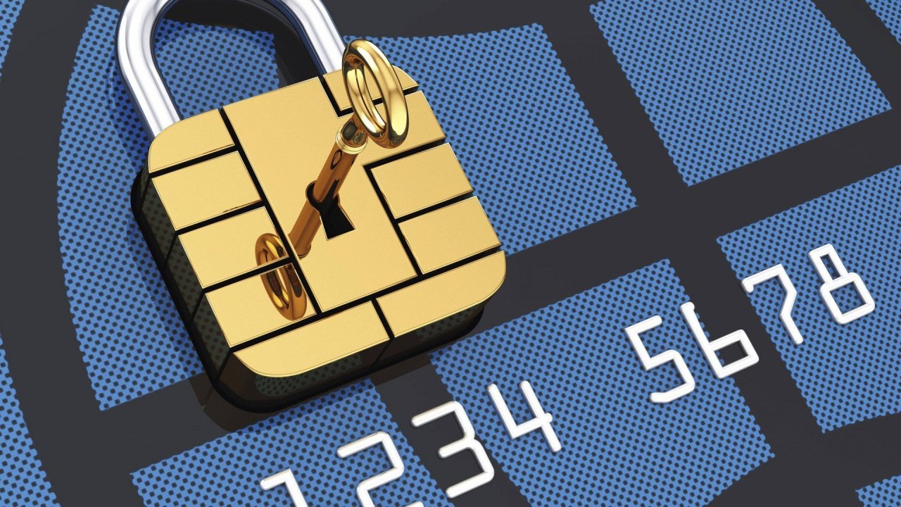 Банки стали блокировать карты за частые мелкие переводы