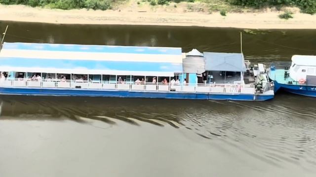 В деревне жить хорошо. Особенно, когда есть время любоваться красотой))