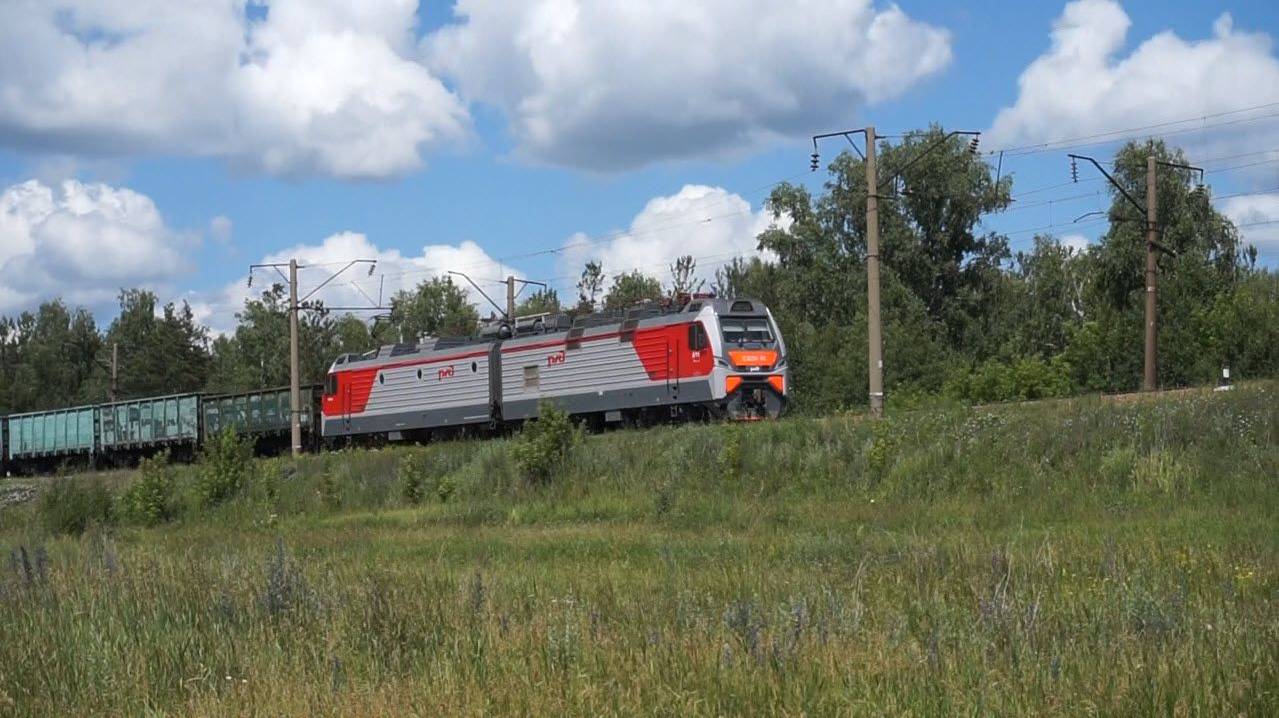 Электровоз 2ЭС5К-611 "Ермак"