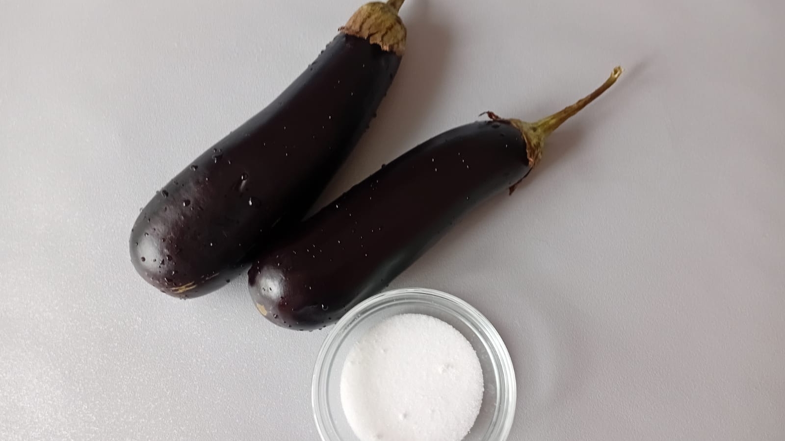 Обалденный салат из баклажанов на зиму