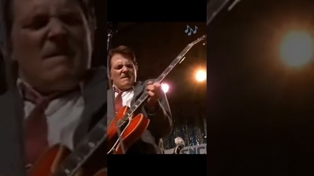 Он её любил😩