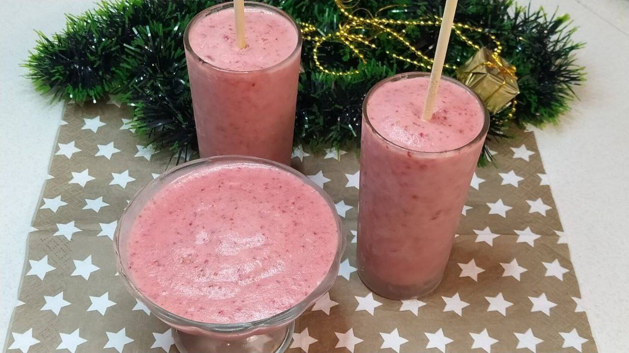 Как приготовить домашнее мороженое за 5 минут