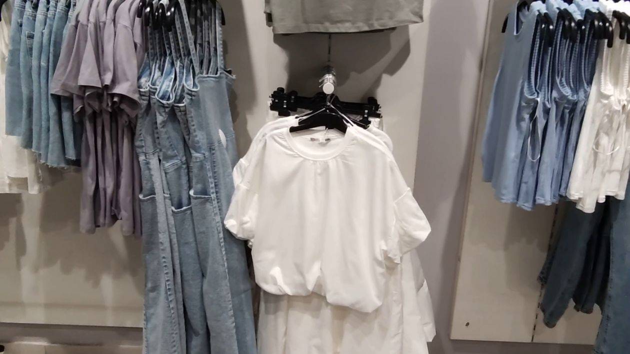 Бюджетные хиты лета Zolla обзор легких нарядов в отделе для Неё