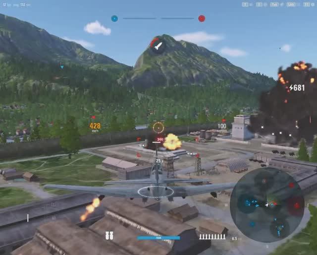 WorldOfWarplanes. ИЛ 20 атакует