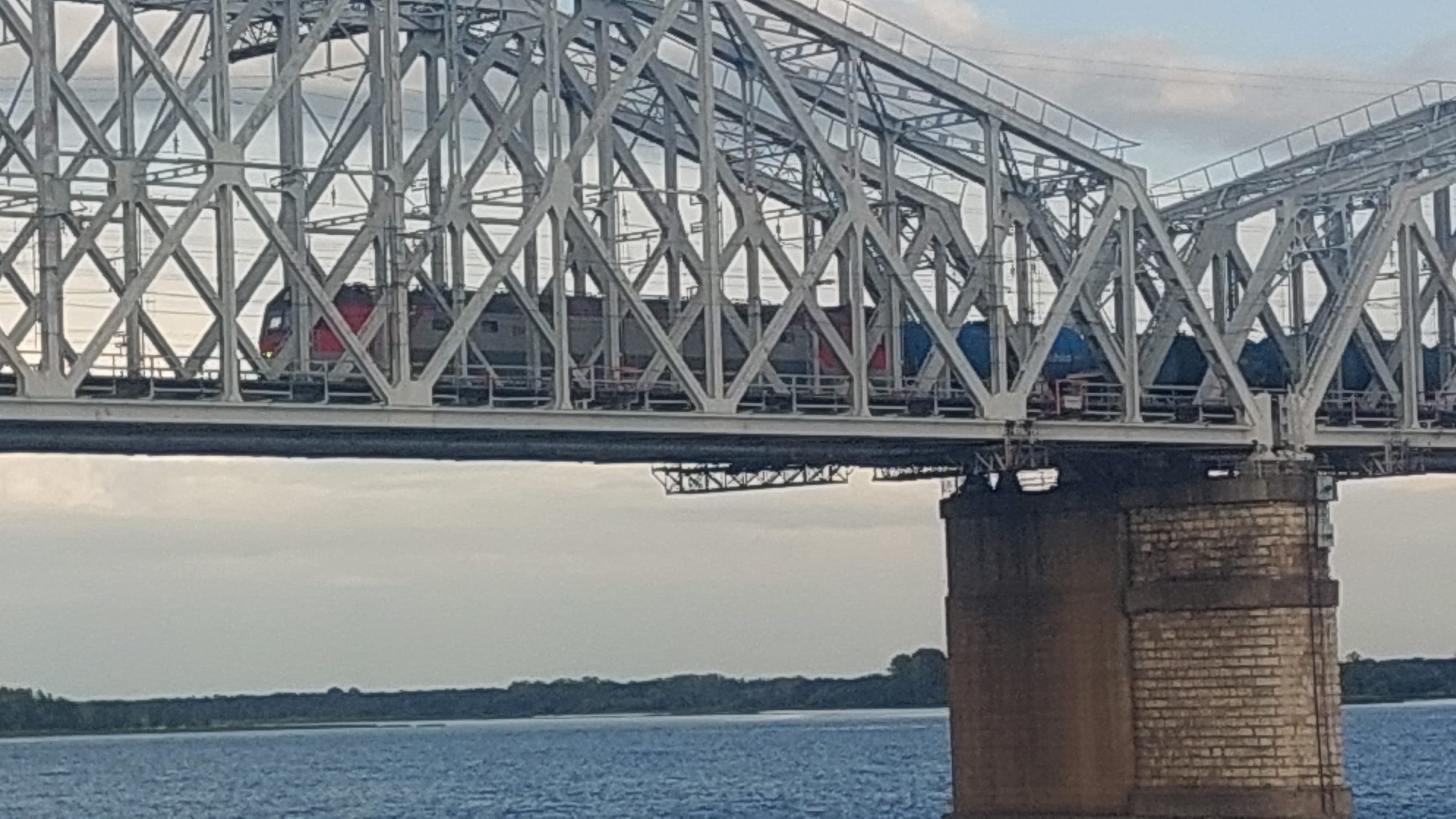 Октябрьский,Сызранский, Александровский железнодорожный мост