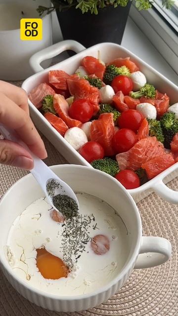 Запеканка с рыбой

#рецепт #питание #еда #запеканка #рыба #овощи #обед #ужин #foodru