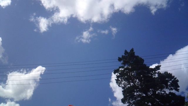 ВертАвиатлон: запуск во дворе детской Авиамодели Вертолёта