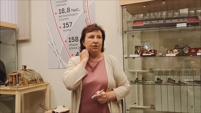 Экскурсия в музее Первомайского района и мастер-класс "Рисование на камнях". Июнь 2025.