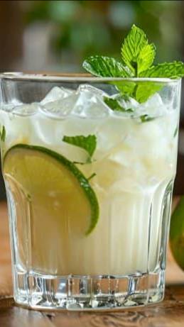 Бразильский лимонад с лаймом и сгущёнкой