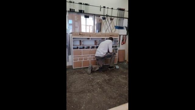 Ускоренное видео . Комод для\ мастерской