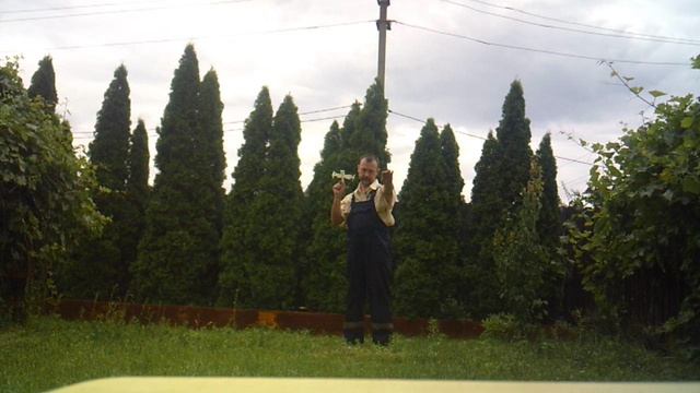 Ручной АВИАТЛОН во дворе. Авиамодель - гептаплан !