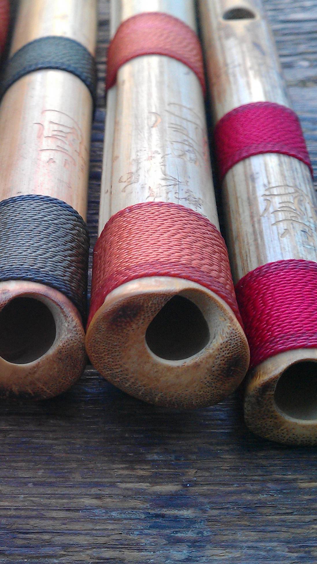 Импровизация на бамбуковой флейте сяо.