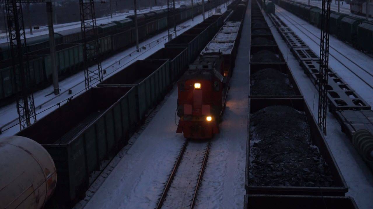 Тепловоз ТЭМ18ДМ-249