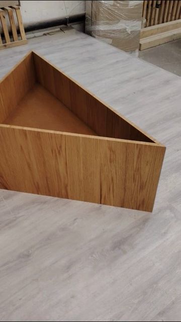 Еще кашпо . Выполним любой формы, высоты. Все по заказу