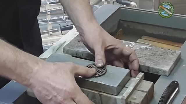 О заточке ножа для мясорубки и правке опасной бритвы - Николай Максимов заточка