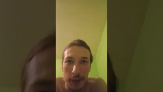 Почему мужчине полезно посидеть на шее у жены