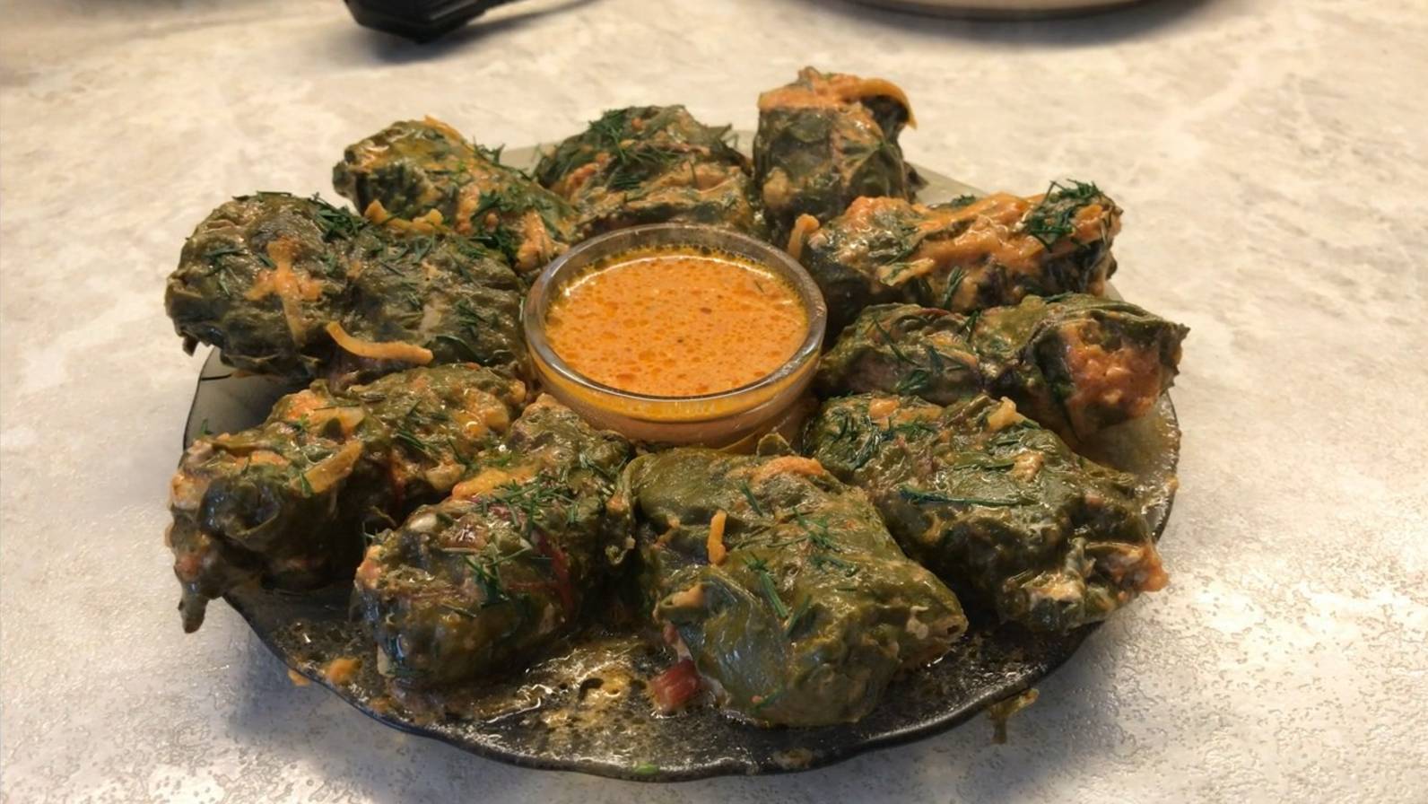 Голубцы из из листьев мангольда (листовой свёклы)