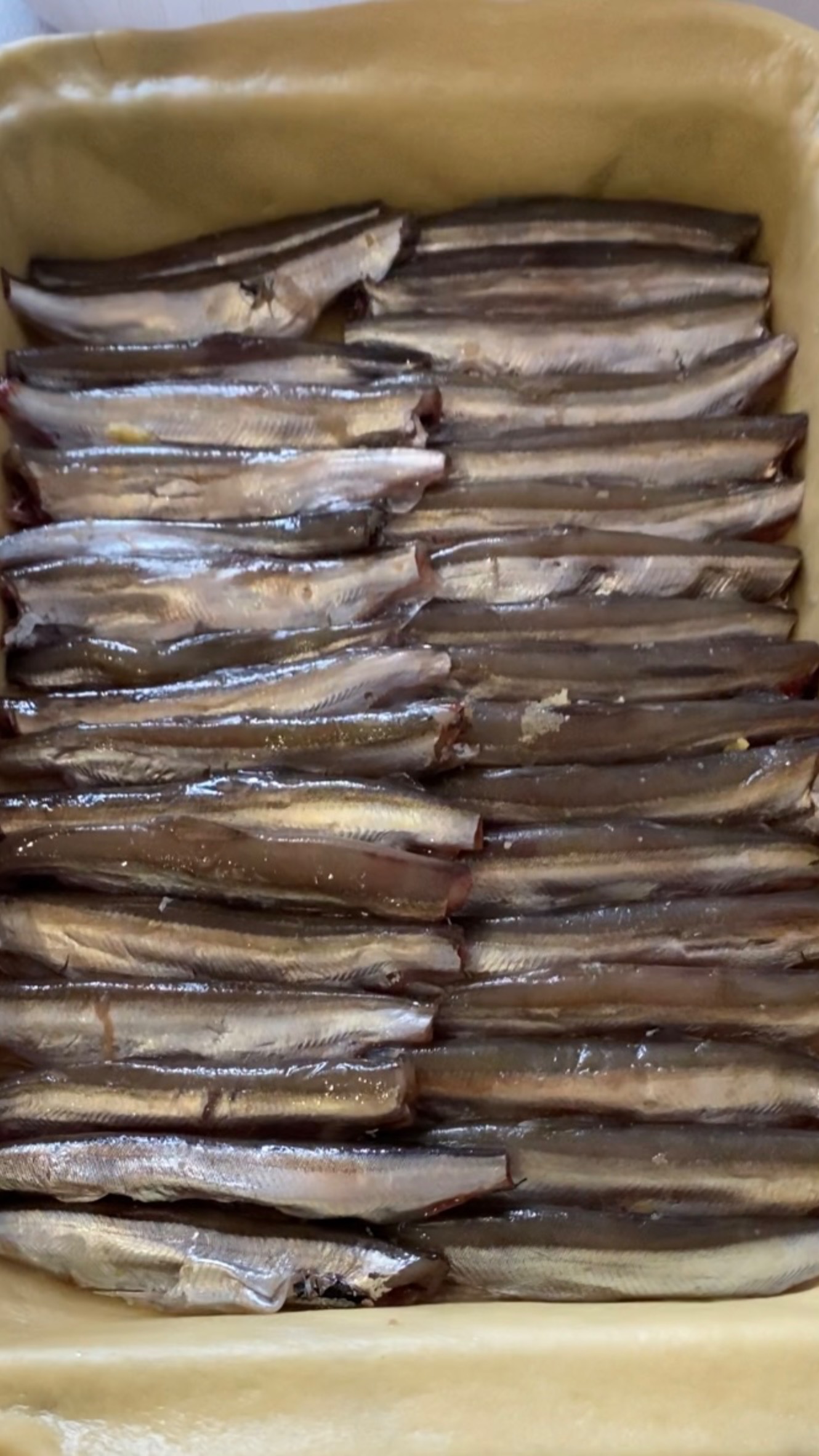 Вот что я делаю, когда просят рыбный пирог. Тесто на пирог с мойвой