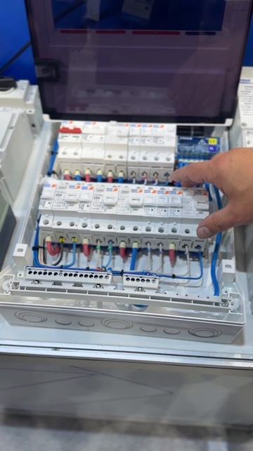 Три ключевые фишки OptiBox Pro

Смотрите в видео!