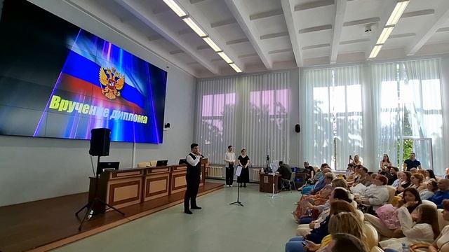 🎉 Поздравление выпускников 2025 от Константина Кочуры!