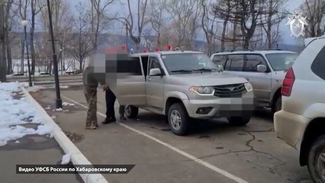 Чиновник Николаевска-на-Амуре пойман на взятке! Чистка рядов продолжается! (720p_25fps_H264-128kbit_