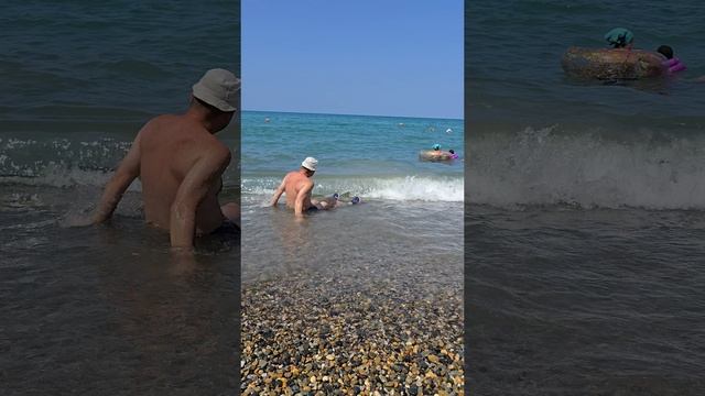 по волнам , море, Сочи, 13.07.2025