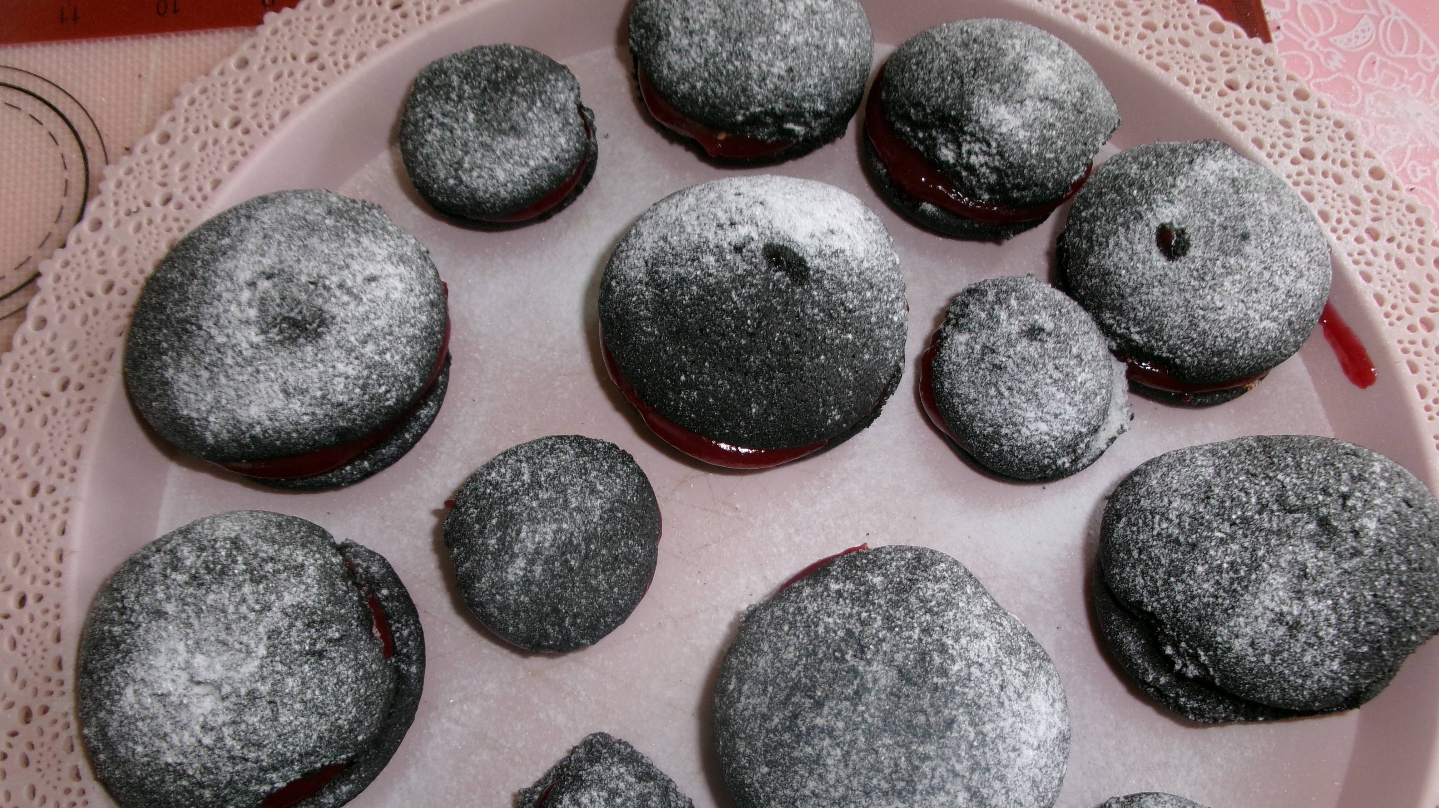 Рецепт. Новые печеньки с джемом. Очень вкусные получились. Тают сразу  во рту..