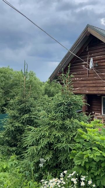 Продаётся часть дома ( в статусе квартиры ) с баней на участке 14.2 сотки в с. Большое Каринское.