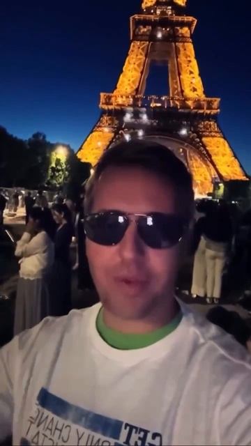 Витас передал «привет» учительнице, которая говорила ему, что певец ничего не добьется.