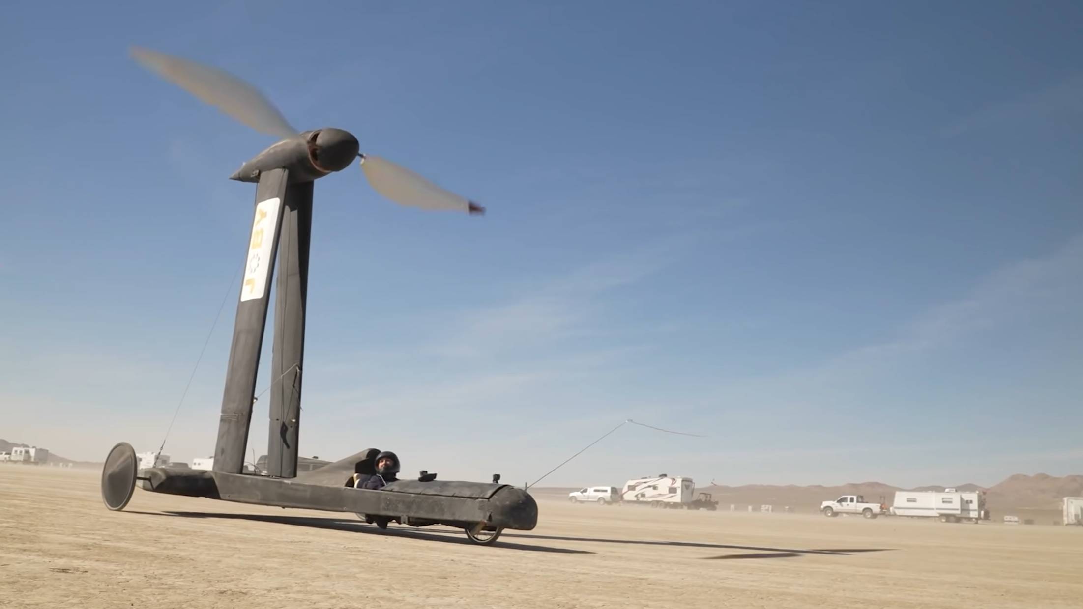 Ветромобиль