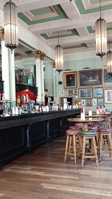 Cosy Club, Birmingham, UK (Cosy Club, Бирмингем, Англия)