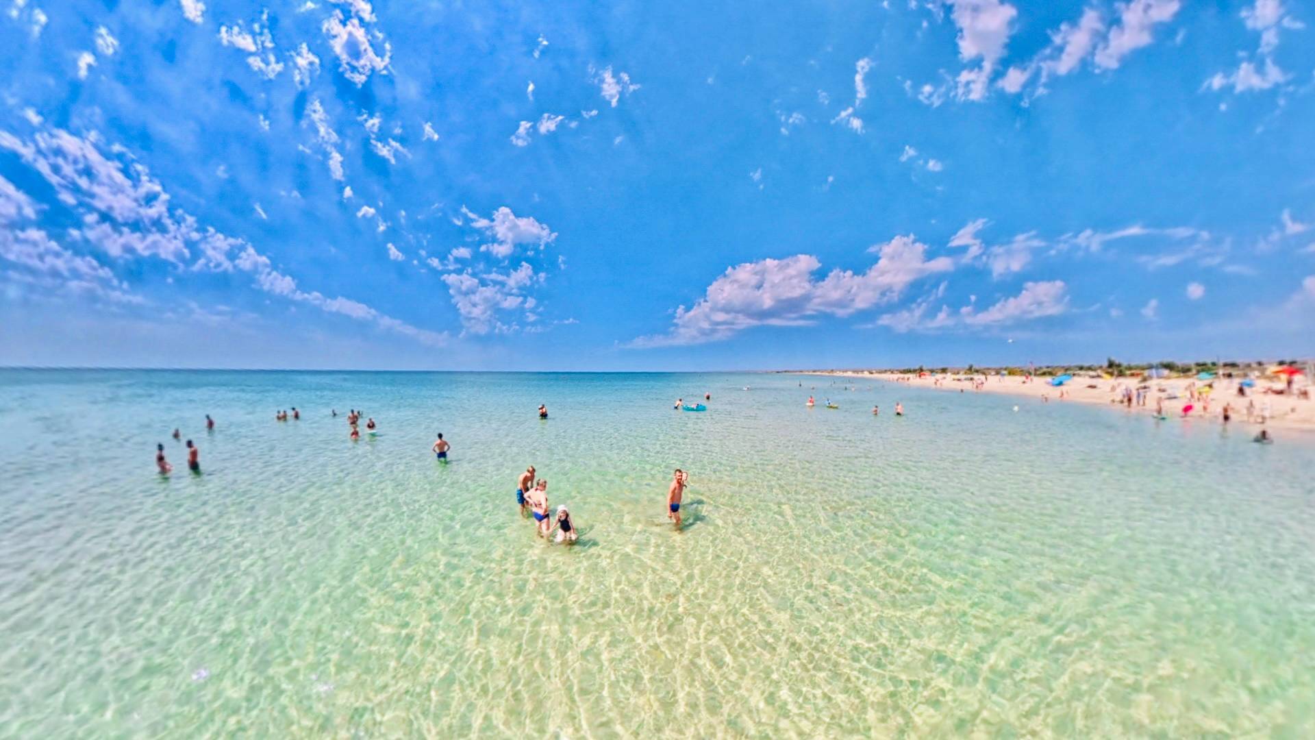 КРЫМ БЕЛЯУС! ПОЛНЫЙ АНШЛАГ! Крымские Мальдивы что с ними сейчас? Пляж,палатки, вилла и кафе ПРОВАНС