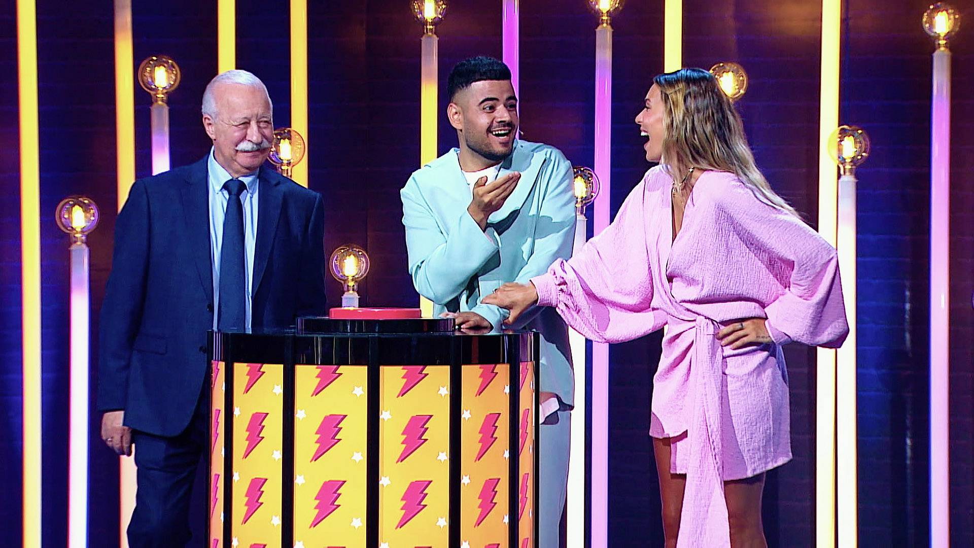 Самородки: Леонид Якубович и Регина Тодоренко