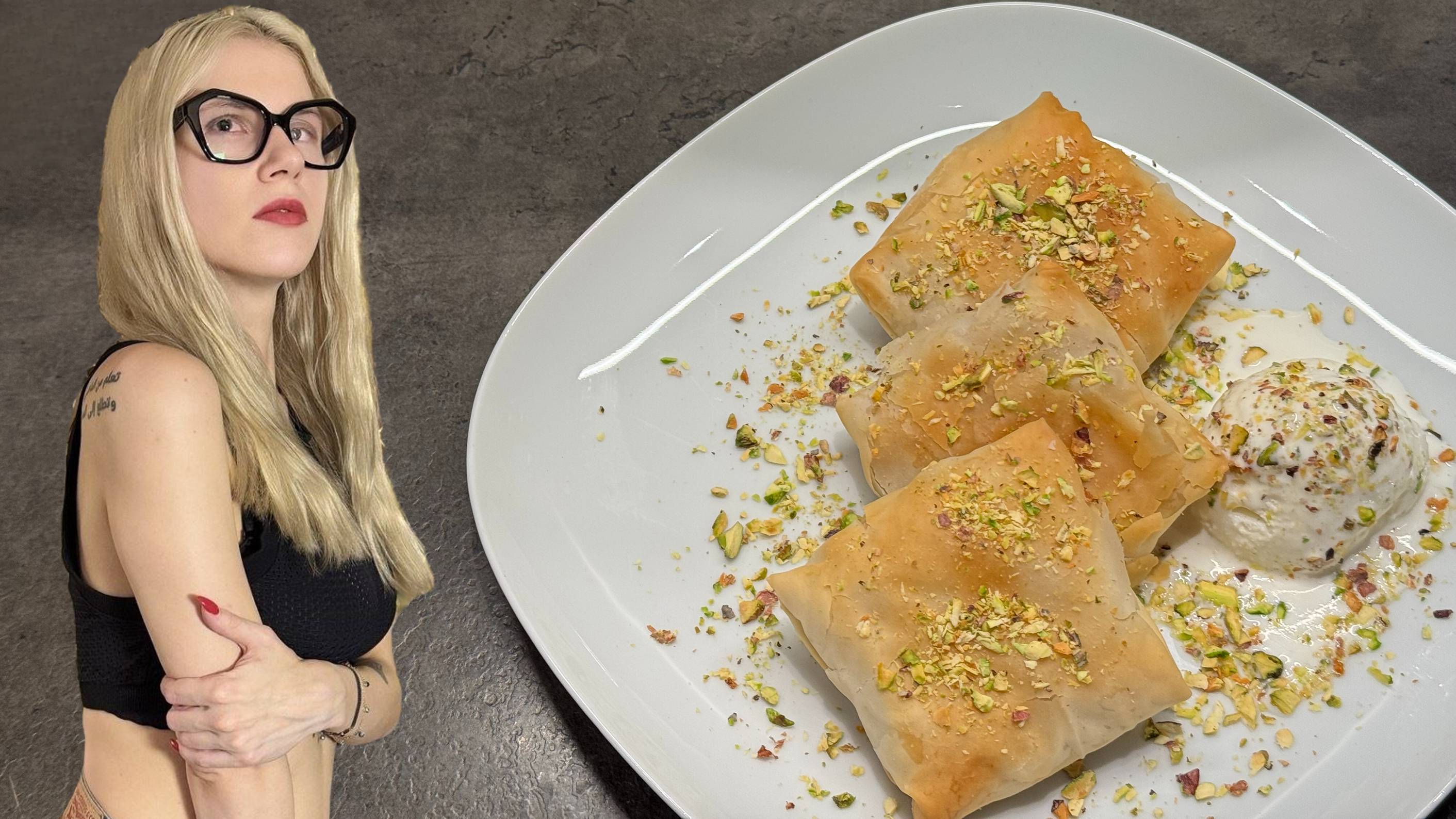 Жара. Рынок. Экспериментирую с готовым тестом филло - КОНВЕРТИКИ С ФРУКТАМИ.