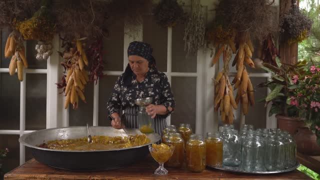 Kənd Həyatı. Самые простые летние арбузные угощения